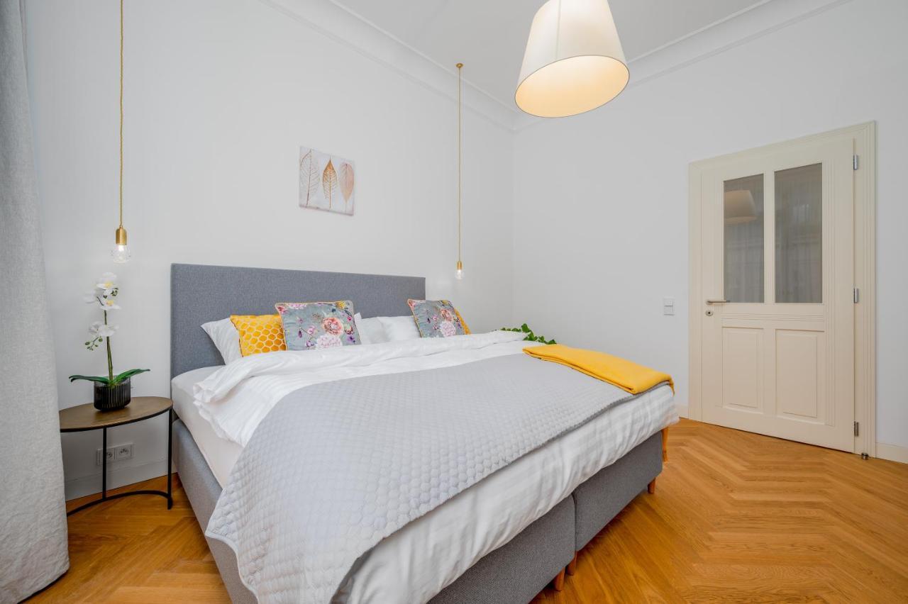 Prague Days - Old Town - Spacious Apartment Exteriör bild
